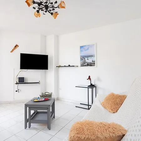 Apartamento Home2book Sunny Retreat Cristianos, Pool
